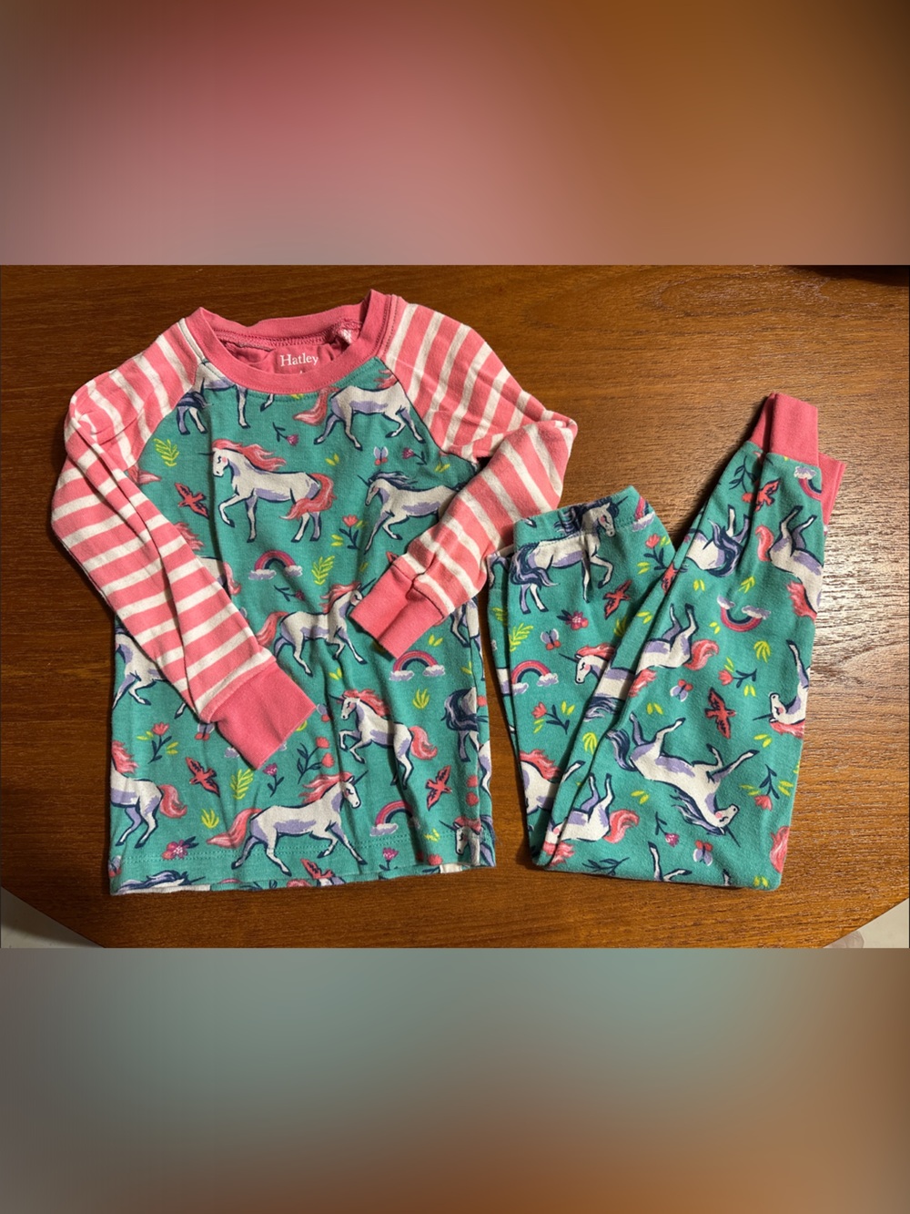 Hatley kids pyjamas size 4T
